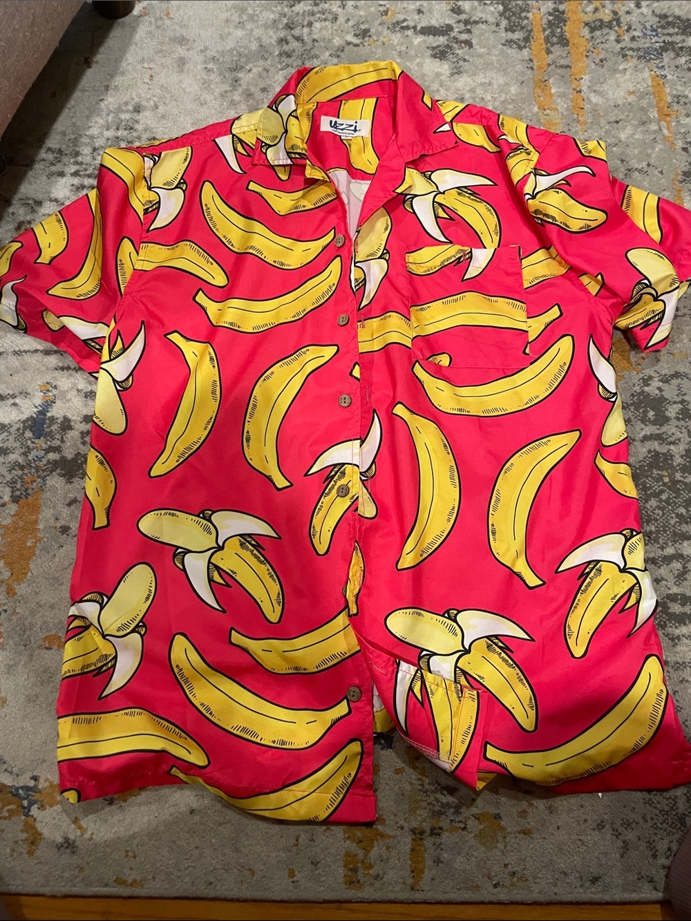 Lucci Red Banana Print Short Sleeve Button-Down Shirt